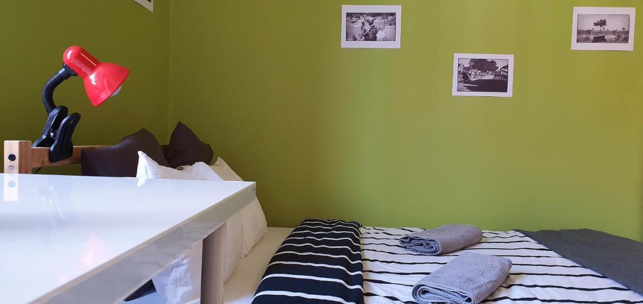 Chopin Street Private Rooms Katowice Ngoại thất bức ảnh