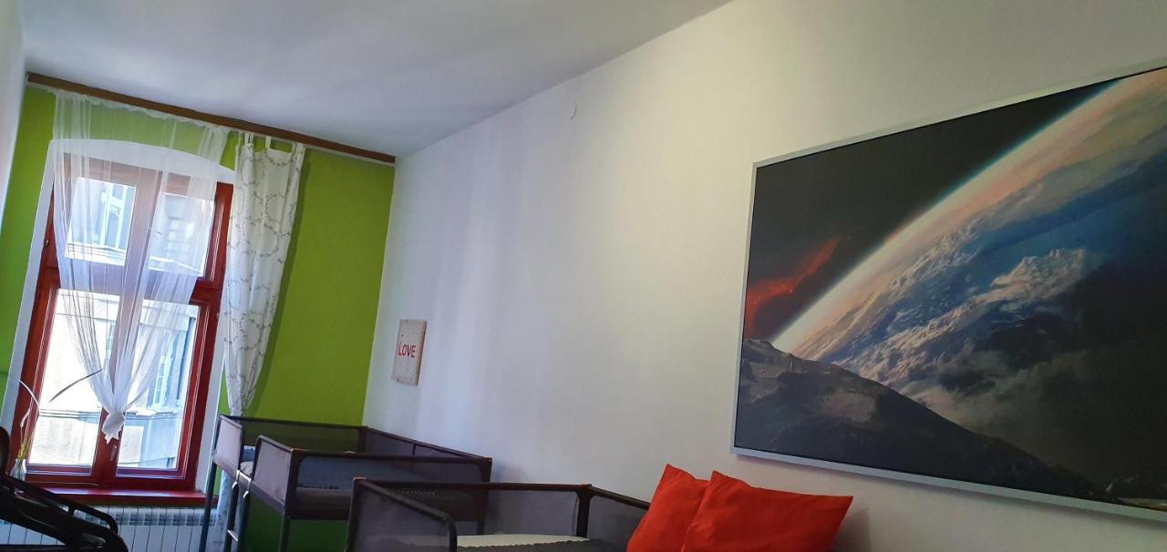 Chopin Street Private Rooms Katowice Ngoại thất bức ảnh